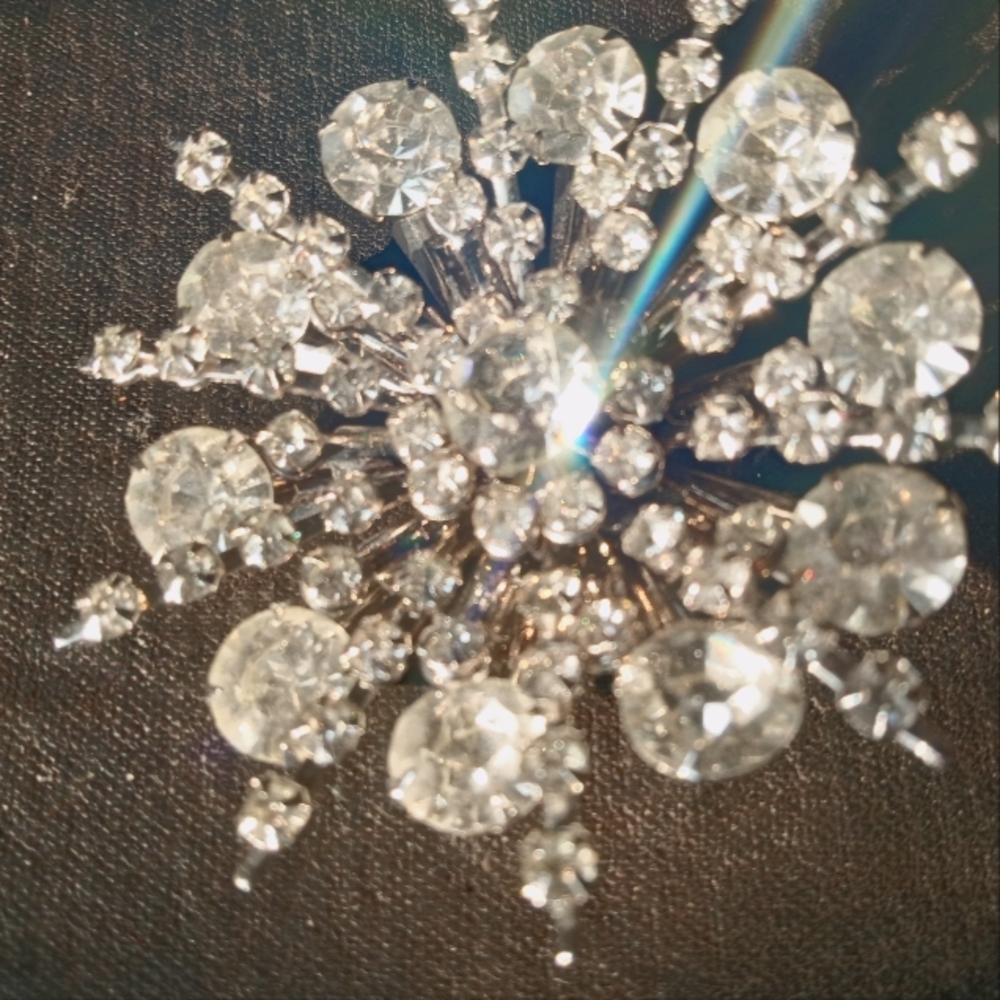Rhinestone Snowflake Lapel Pin Brooch